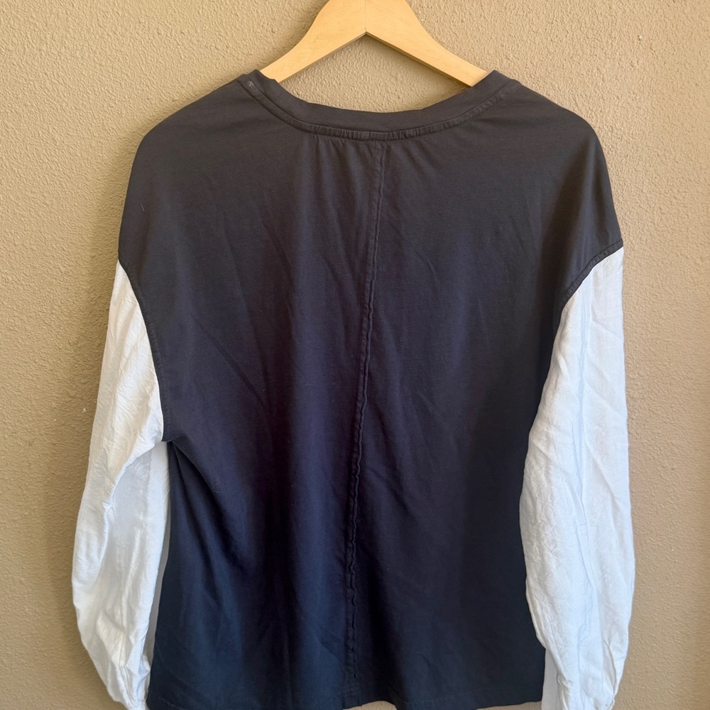 Anthropologie Charcoal/Blue Graphic Long-Sleeve Tee with White Sleeves - Picture 4 of 6